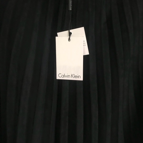 NWT Calvin Klein Accordion Pleat Faux Suede Skirt - Picture 3 of 7